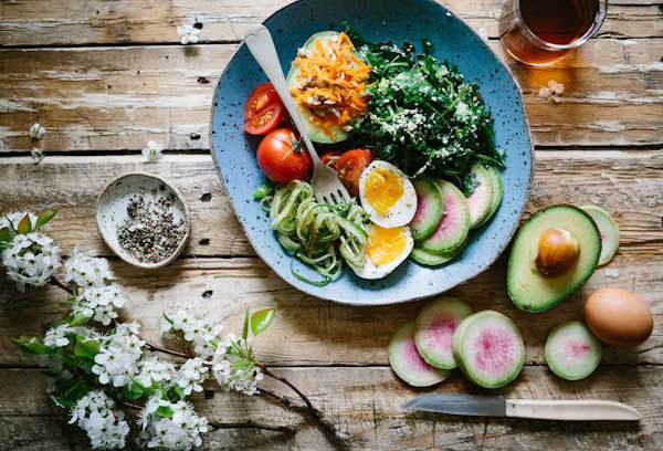 Best Foods to Combat Depression: Essential Nutrients & Diet Plans for Mental Well-being 4 Foods to Combat Depression