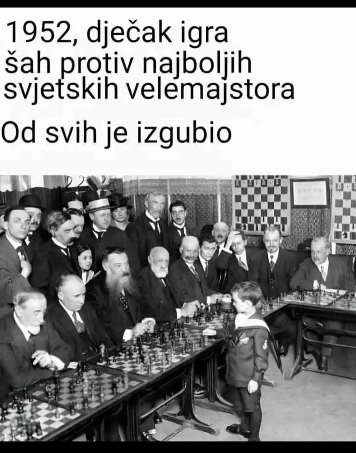 Djelak igra šah protiv velemajstora